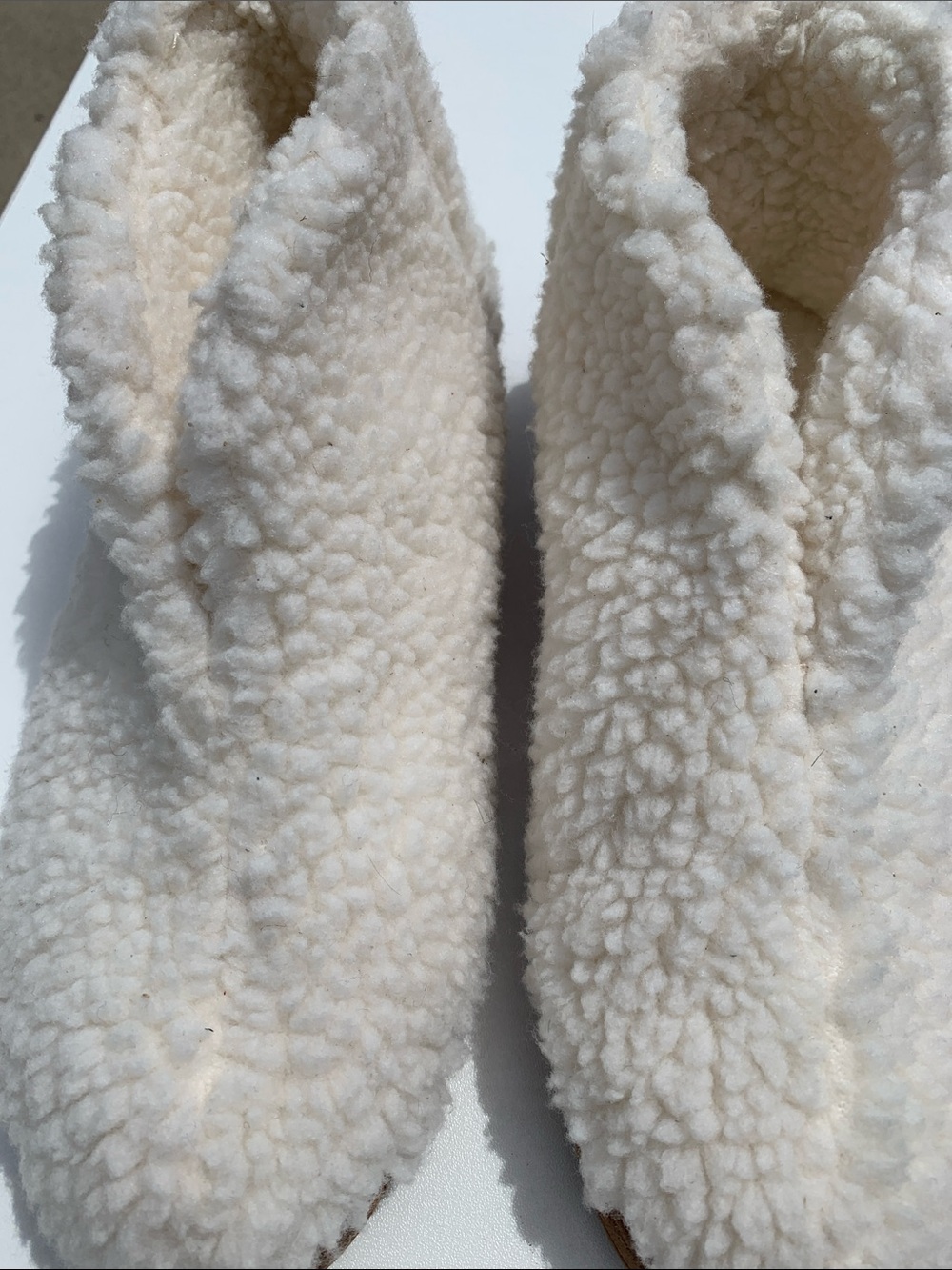 Acorn White Sherpa Lined Slip-On 8/9
